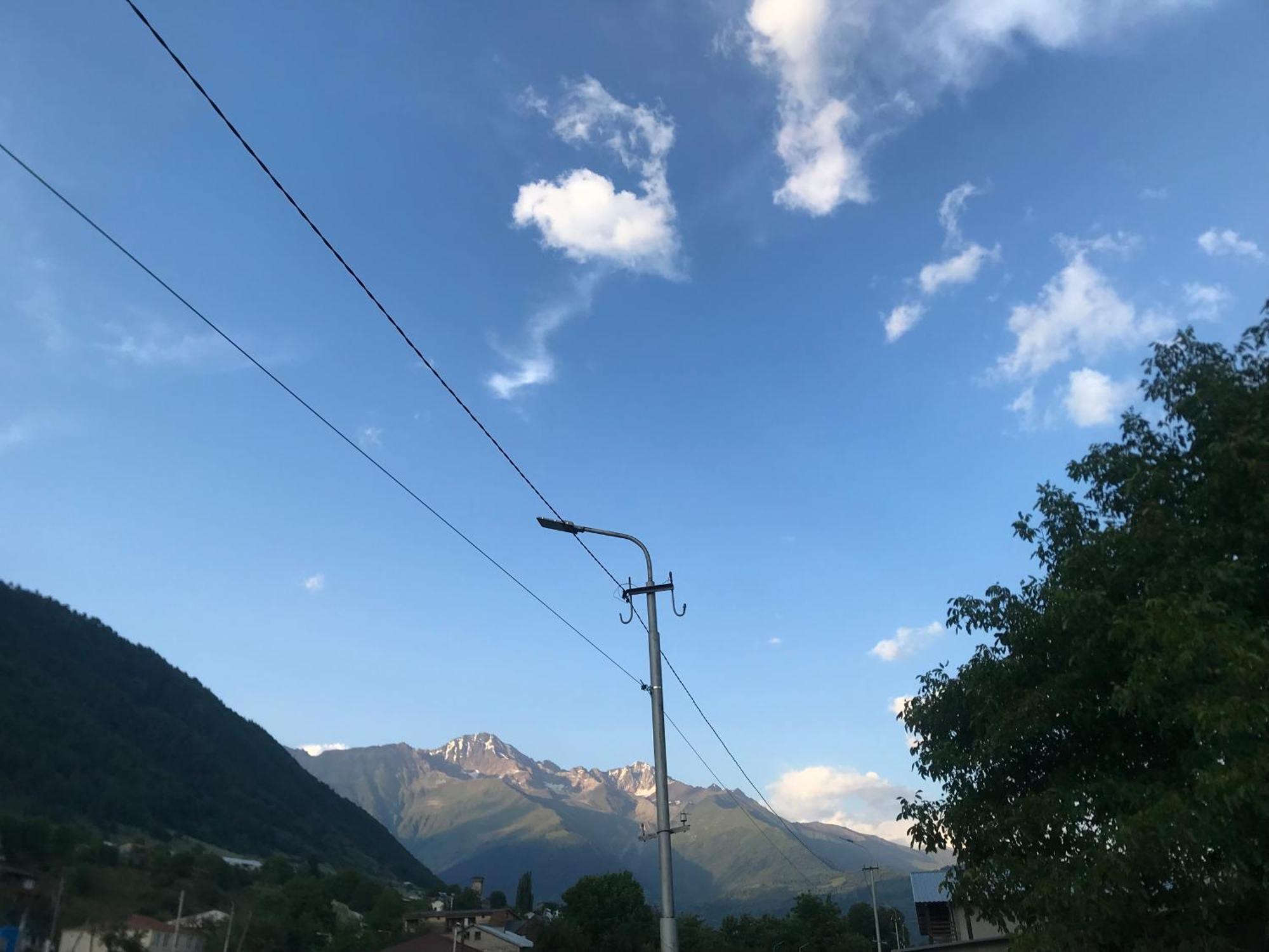Hotel White Mountains • Თეთრი Მთები メスティア エクステリア 写真